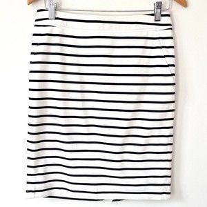The Limited Women's Classic Striped Pencil Skirt Knee Length Black White Sz 2